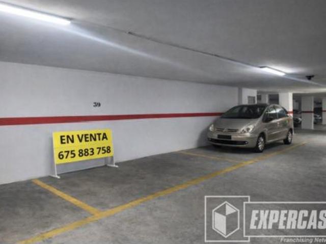 Garaje en venta en els Obradors, Manises