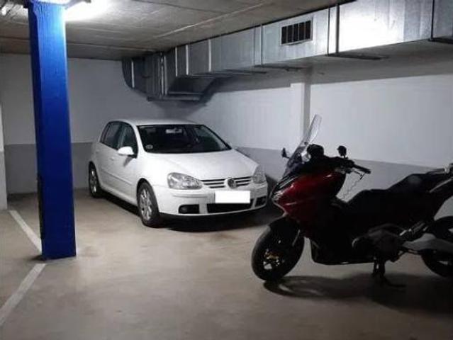 Garaje en venta en Peramàs, Mataró