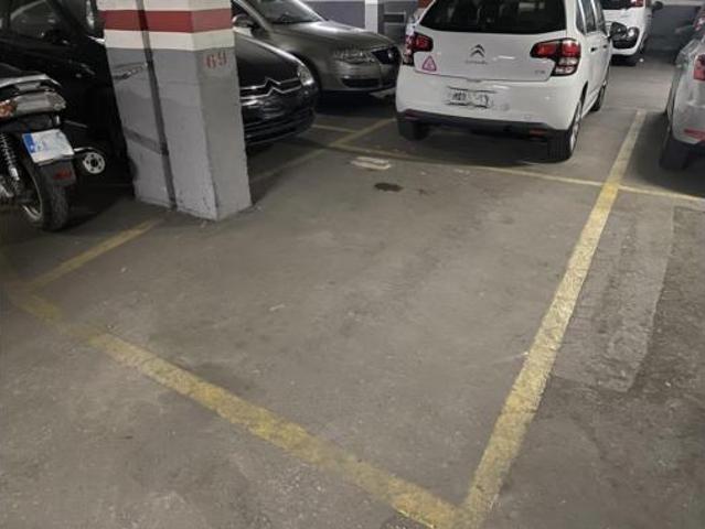 Garaje en venta en Cerdanyola, Mataró
