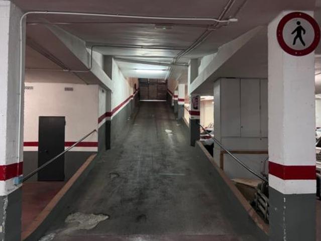 Garaje en venta en Peramàs, Mataró