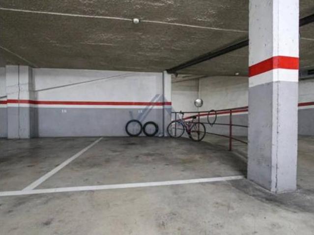 Garaje en venta en Cirera, Mataró
