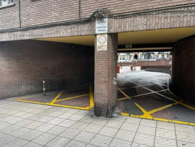 Garaje en venta en Mieres