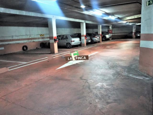Garaje en venta en Oviedo / Uviéu, Oviedo