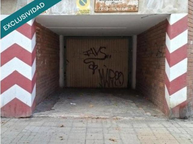 Garaje en venta en Flores del Sil, Ponferrada