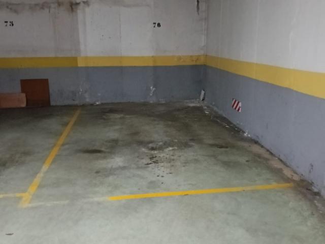 Garaje en venta en Pontevedra, Casco Antigo