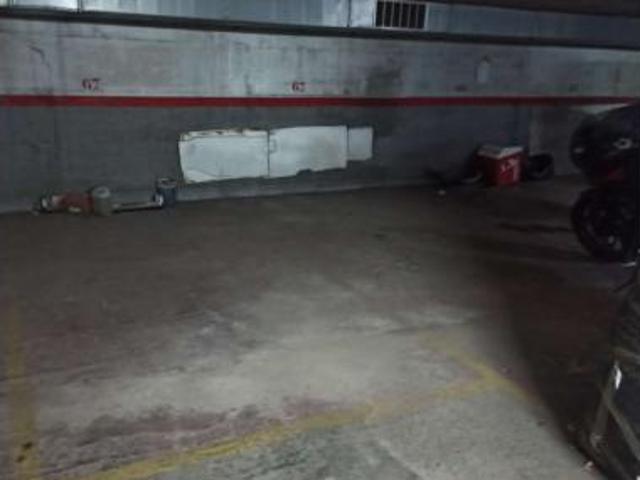 Garaje en venta en Mare Molas, Reus