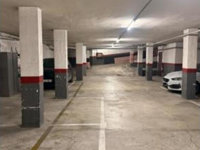 Garaje en venta en la Creu Alta, Sabadell