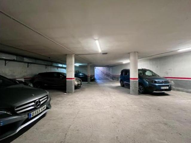 Garaje en venta en Sant Sadurní d'Anoia, Barcelona