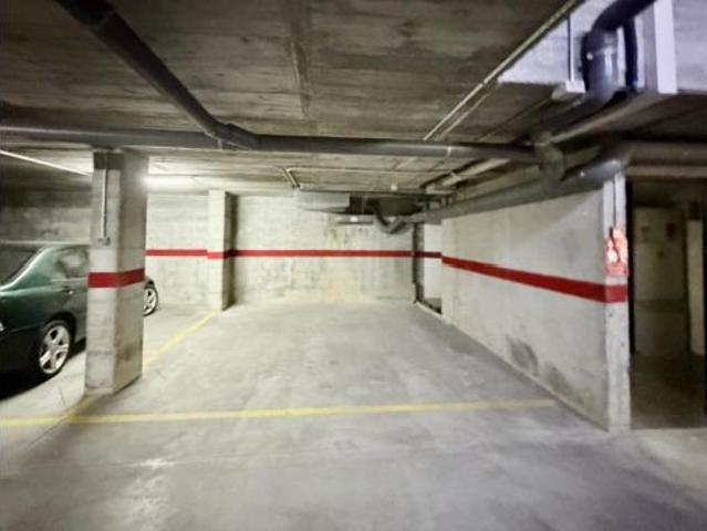 Garaje en venta en Sant Sadurní d'Anoia, Barcelona