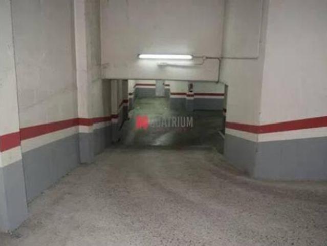 Garaje en venta en O Banco do Pobre, Santiago de Compostela