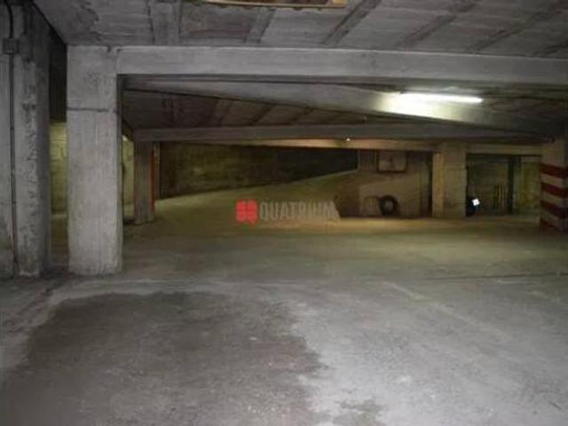 Garaje en venta en A Rosaleda, Santiago de Compostela