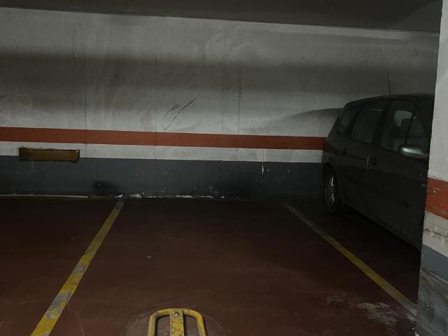 Garaje en venta en Distrito Norte, Sevilla
