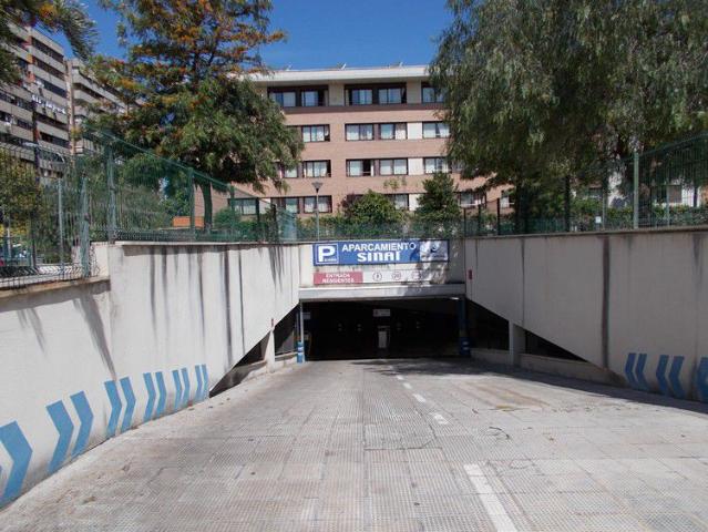 Garaje en venta en Distrito Norte, Sevilla
