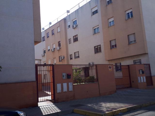 Garaje en venta en El Chaparral, Dos Hermanas