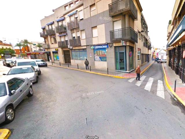 Garaje en venta en Dos Hermanas, Andalucía