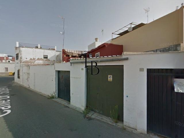 Garaje en venta en Tocina, Andalucía