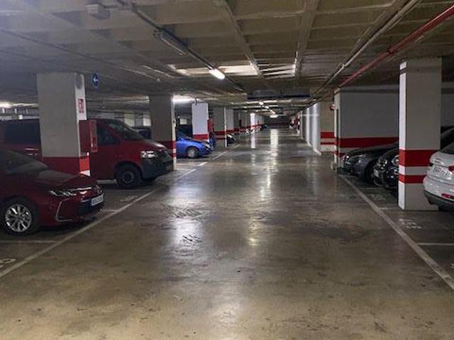 Garaje en venta en Nervión, Sevilla