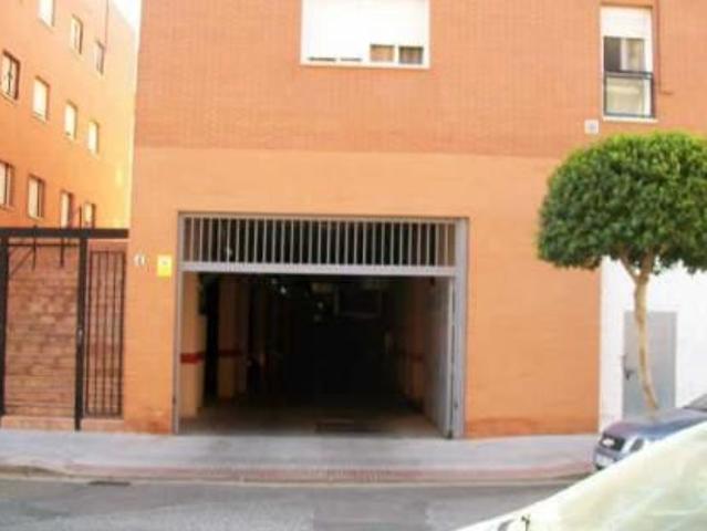 Garaje en venta en Barriada Los Potros, Dos Hermanas