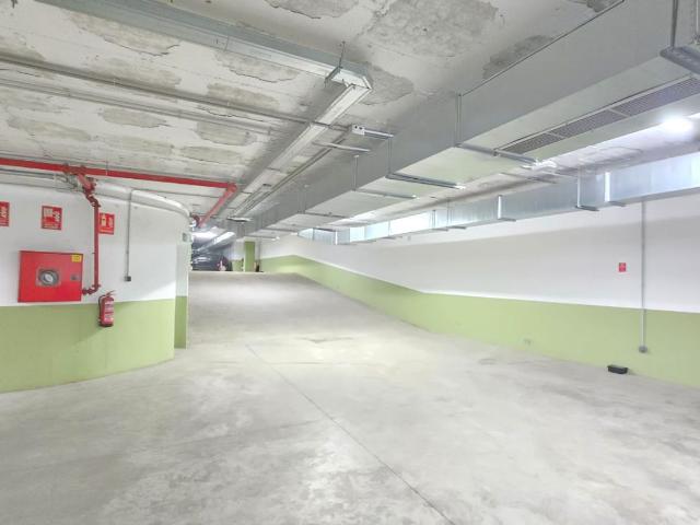 Garaje en venta en Nervión, Sevilla
