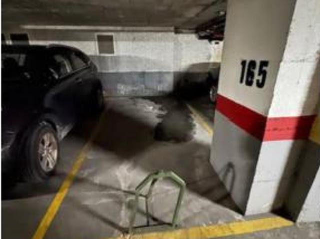 Garaje en venta en La Calzada, Sevilla