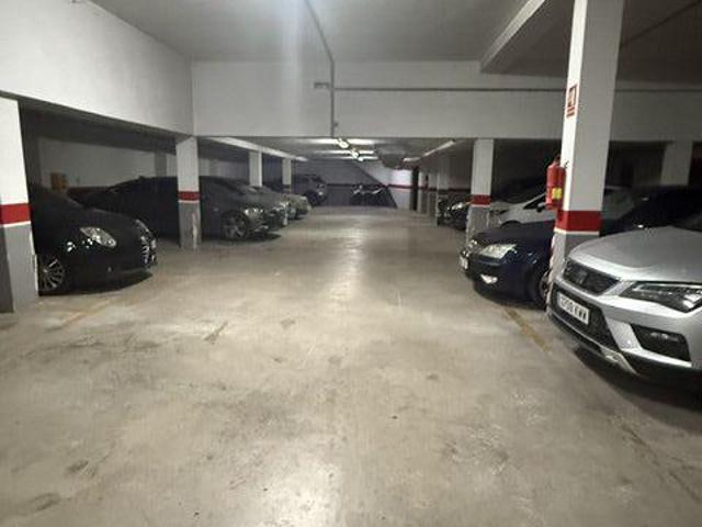 Garaje en venta en Utiel, València / Valencia
