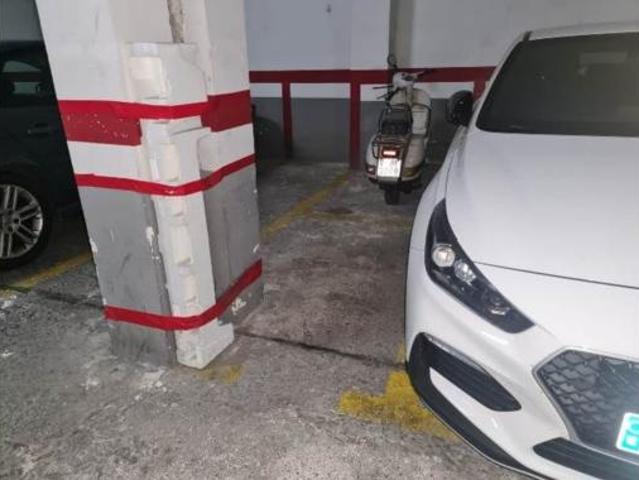Garaje en venta en l'Illa Perduda, València