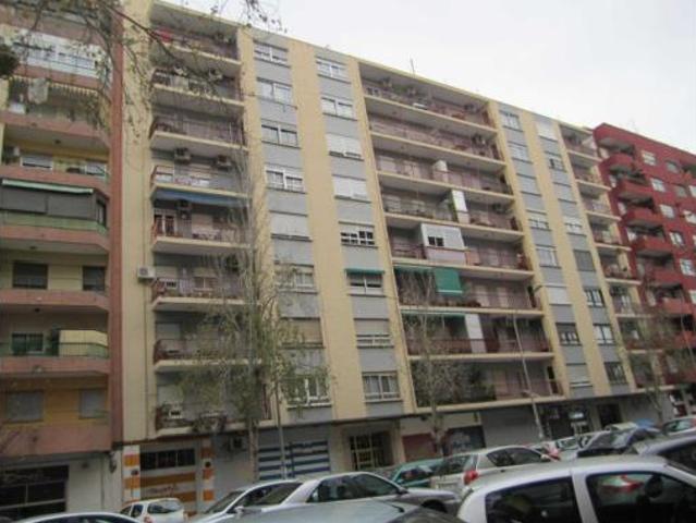 Garaje en venta en Marxalenes, València