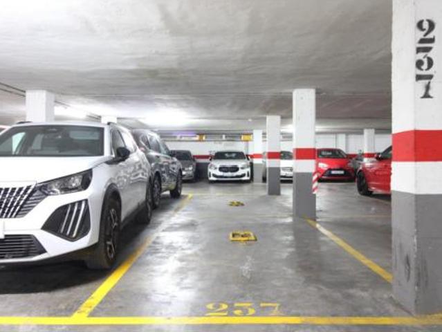 Garaje en venta en Campanar, València