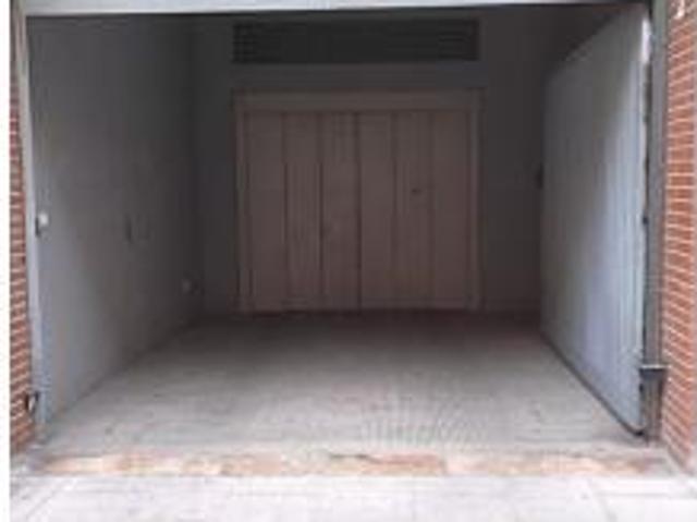 Garaje en venta en Mislata, València / Valencia