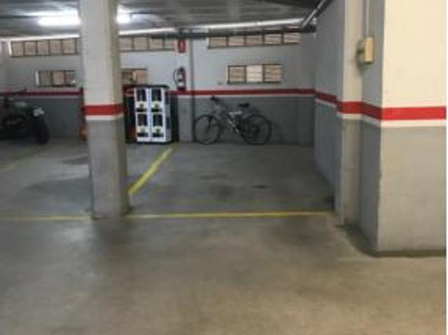 Garaje en venta en Barri Pinxo, Vilanova del Vallès