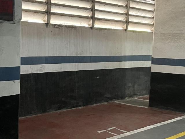 Garaje en venta en Abando, Bilbao