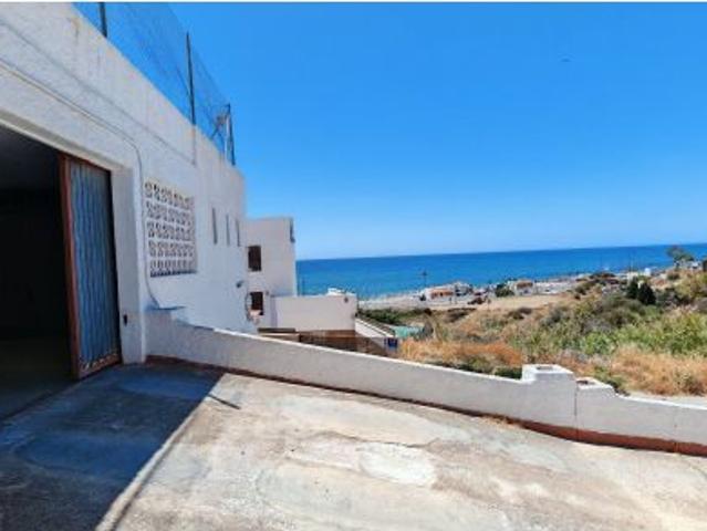 Local Comercial en alquiler en Castillo Bajo-Conejito, La Axarquía