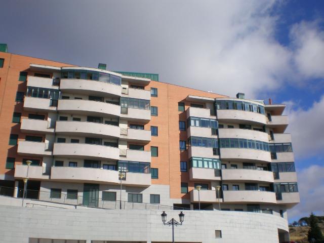 Garaje en venta en Ávila, Castilla y León