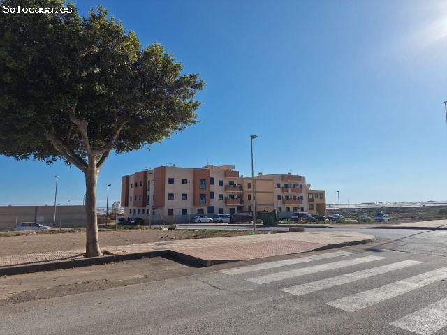 Local Comercial en venta en Vícar, Andalucía