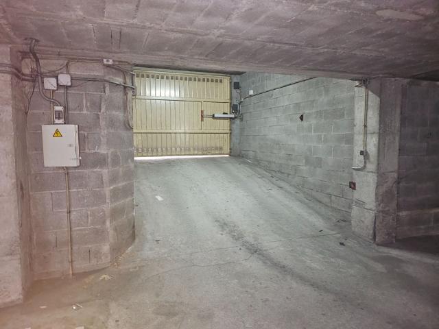 Garaje en venta en Santiago de Compostela, Santiago