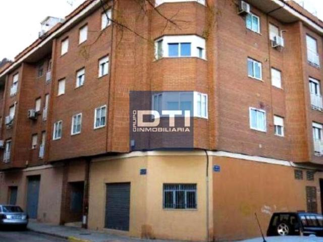 Garaje en venta en Almansa, Castilla-La Mancha
