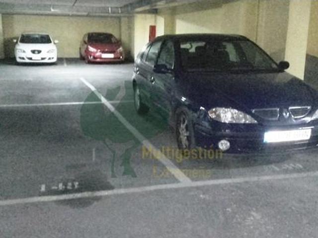 Garaje en venta en Argentina, Cáceres