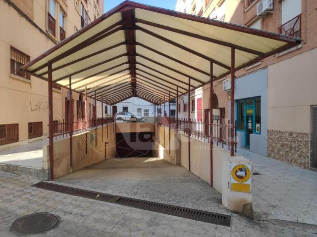 Garaje en venta en Cáceres, Extremadura