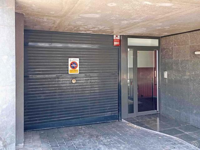 Garaje en venta en Girona
