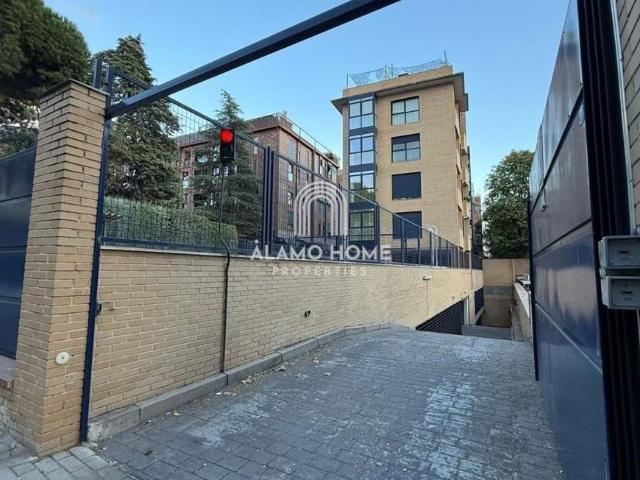 Garaje en alquiler en Medina-sidonia, Madrid