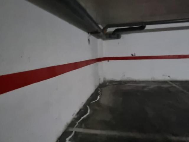 Garaje en alquiler en Roquetas De Mar, Andalucía