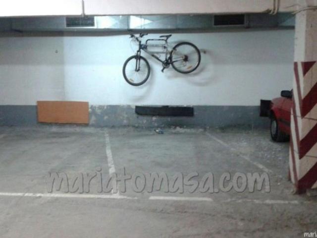 Garaje en venta en Leioa, Guipúzcoa