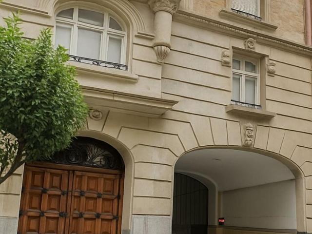 Garaje en venta en Bilbao, Guipúzcoa