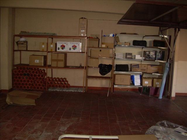 Garagem venda em Almada, Setúbal