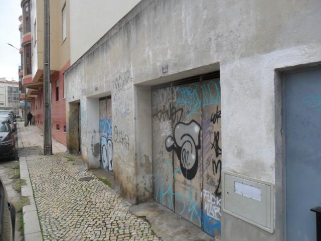 Garagem venda em Barreiro, Setúbal