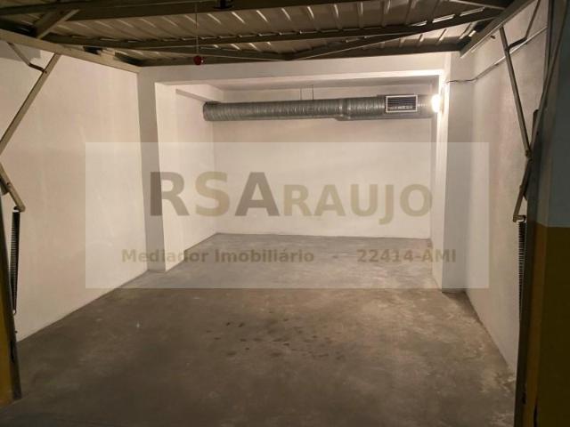 Garagem alugar em Braga