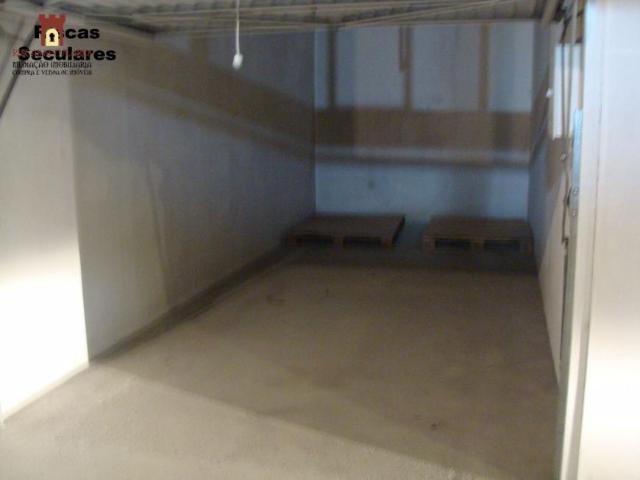Garagem alugar em Guimarães, Braga