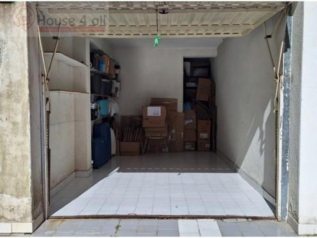 Garagem venda em Caldas Da Rainha, Leiria