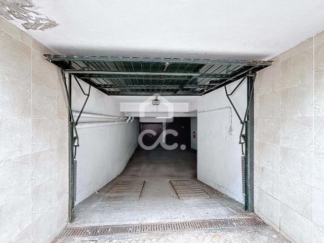 Garagem venda em Caldas Da Rainha, Leiria