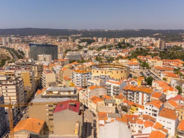 Garagem alugar em Figueira Da Foz, Coimbra
